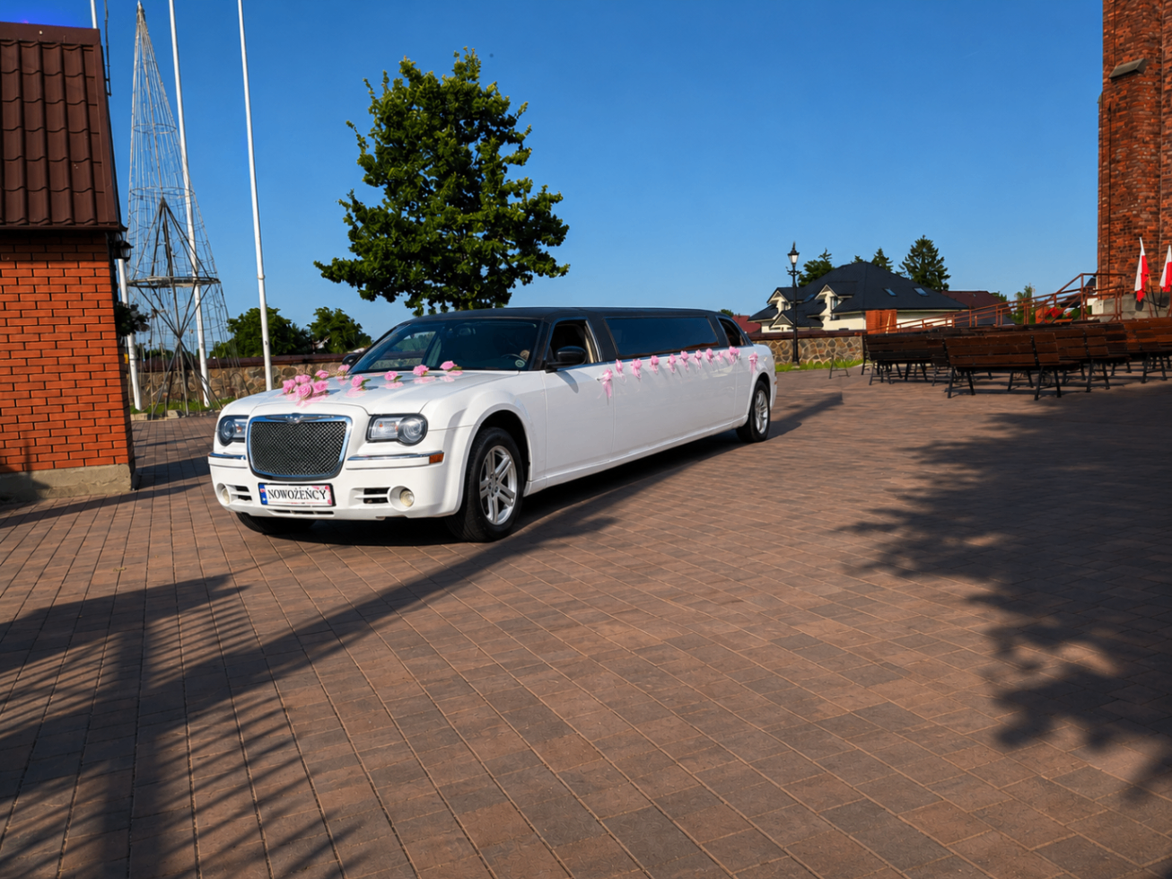 Limuzyna Chrysler – widok z przodu